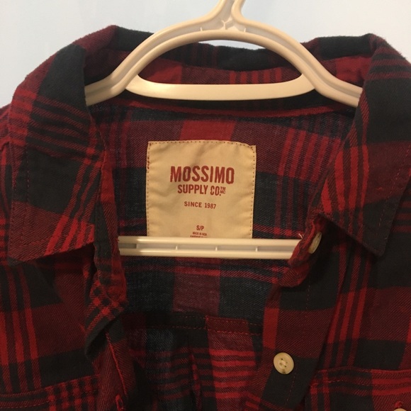 Mossimo Red and Navy Flannel - Picture 3 of 3